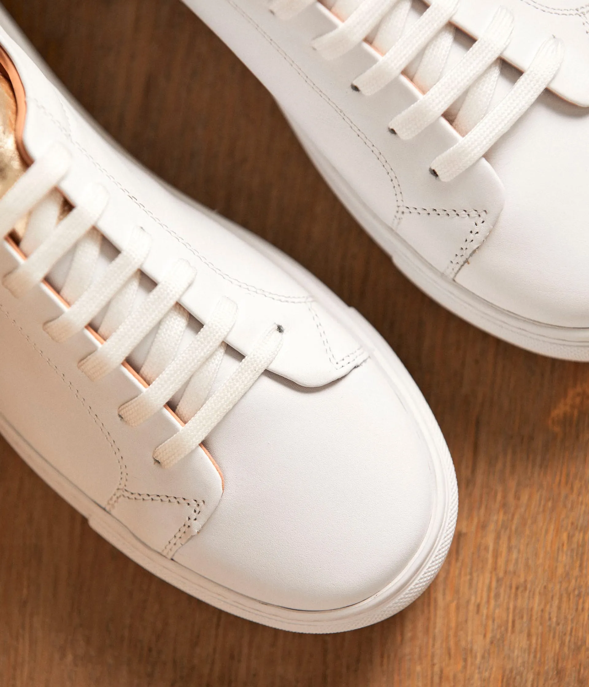 Femme Mellow Yellow Baskets-Baskets blanches Suzanne