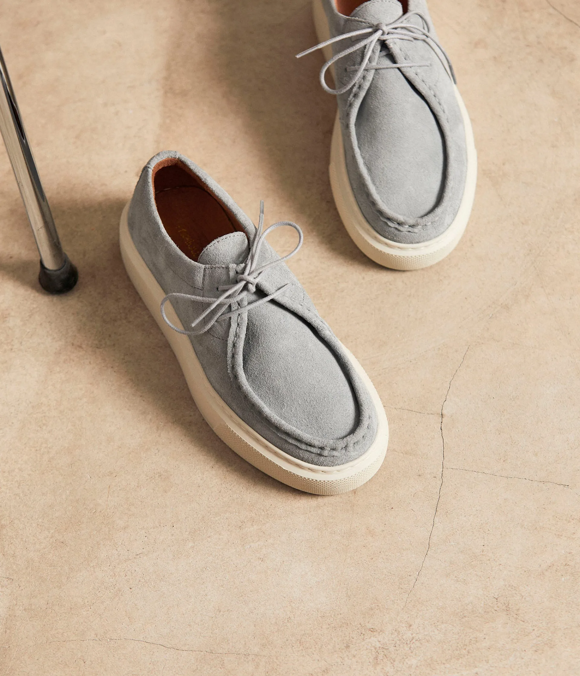 Femme Mellow Yellow Baskets-Baskets velours ciel Iva