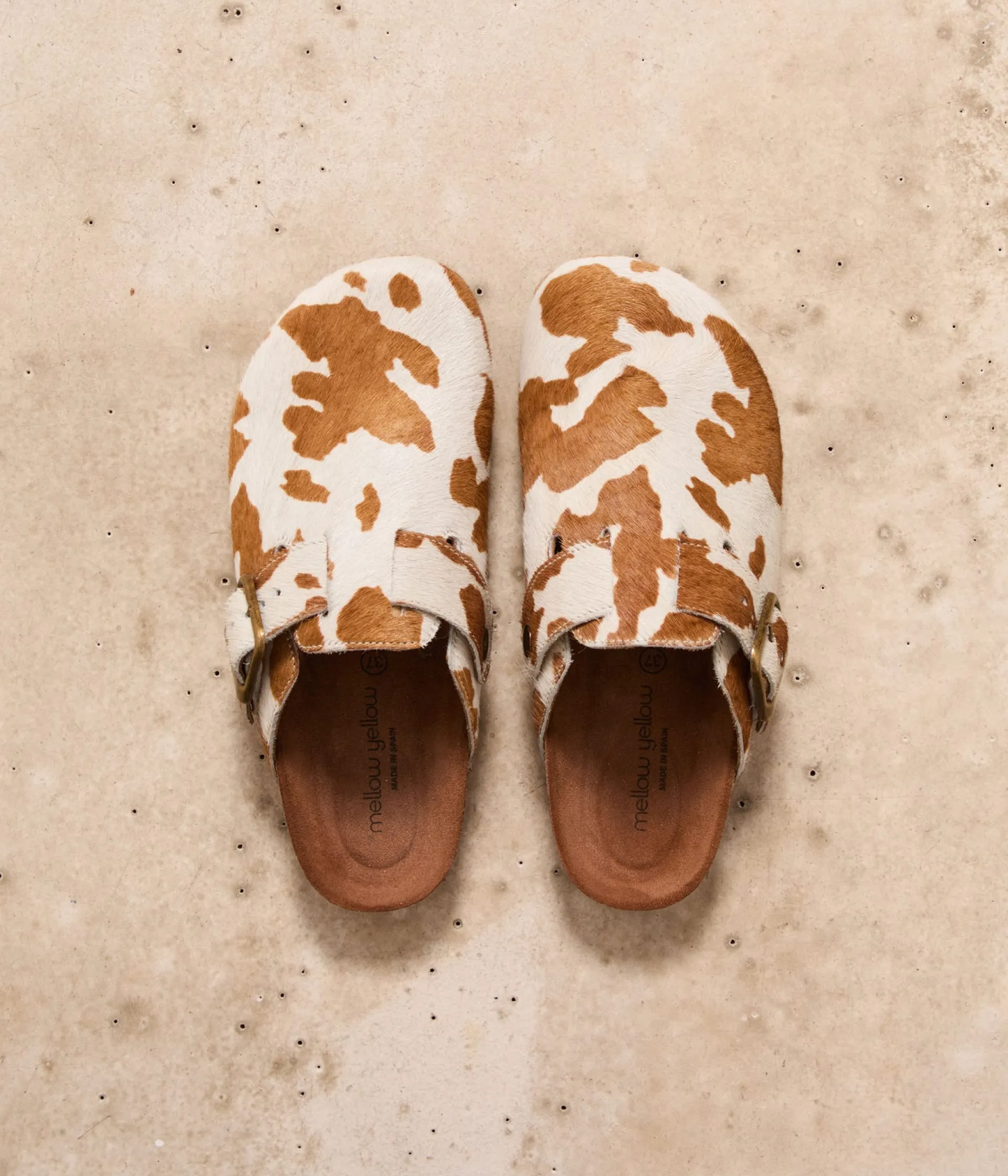 Femme Mellow Yellow Sandales, Mules-Sabots imprimé vache Marguerite