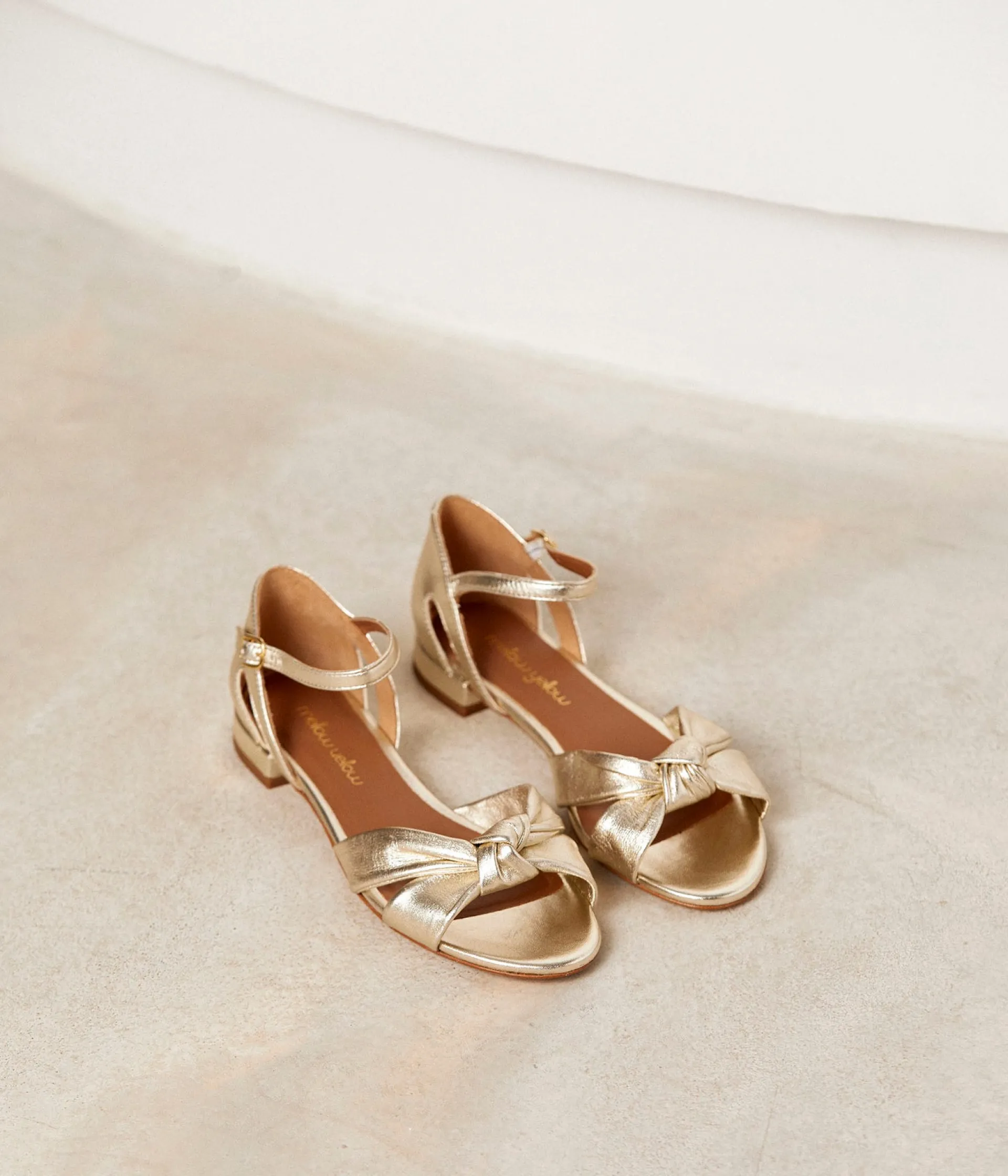 Femme Mellow Yellow Sandales, Mules-Sandales plates dées Bétina