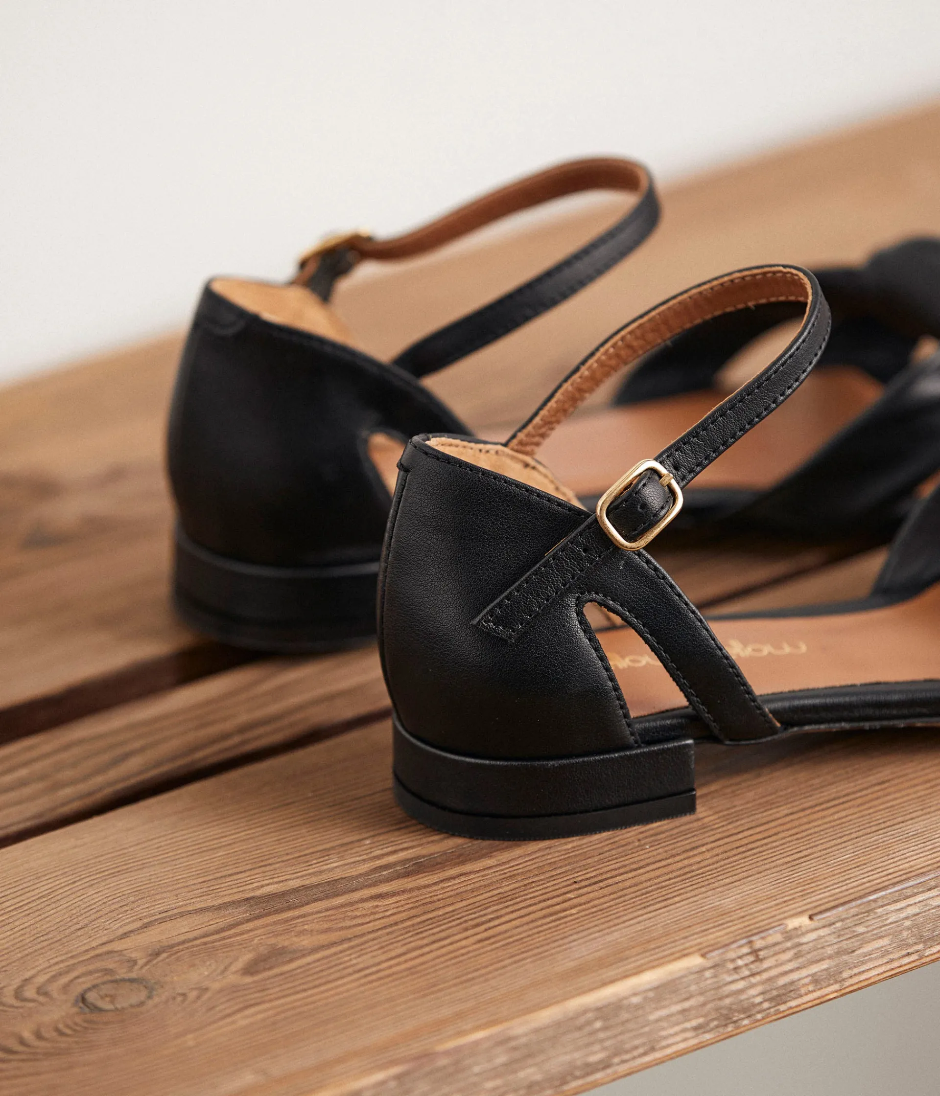 Femme Mellow Yellow Sandales-Sandales plates es Bétina