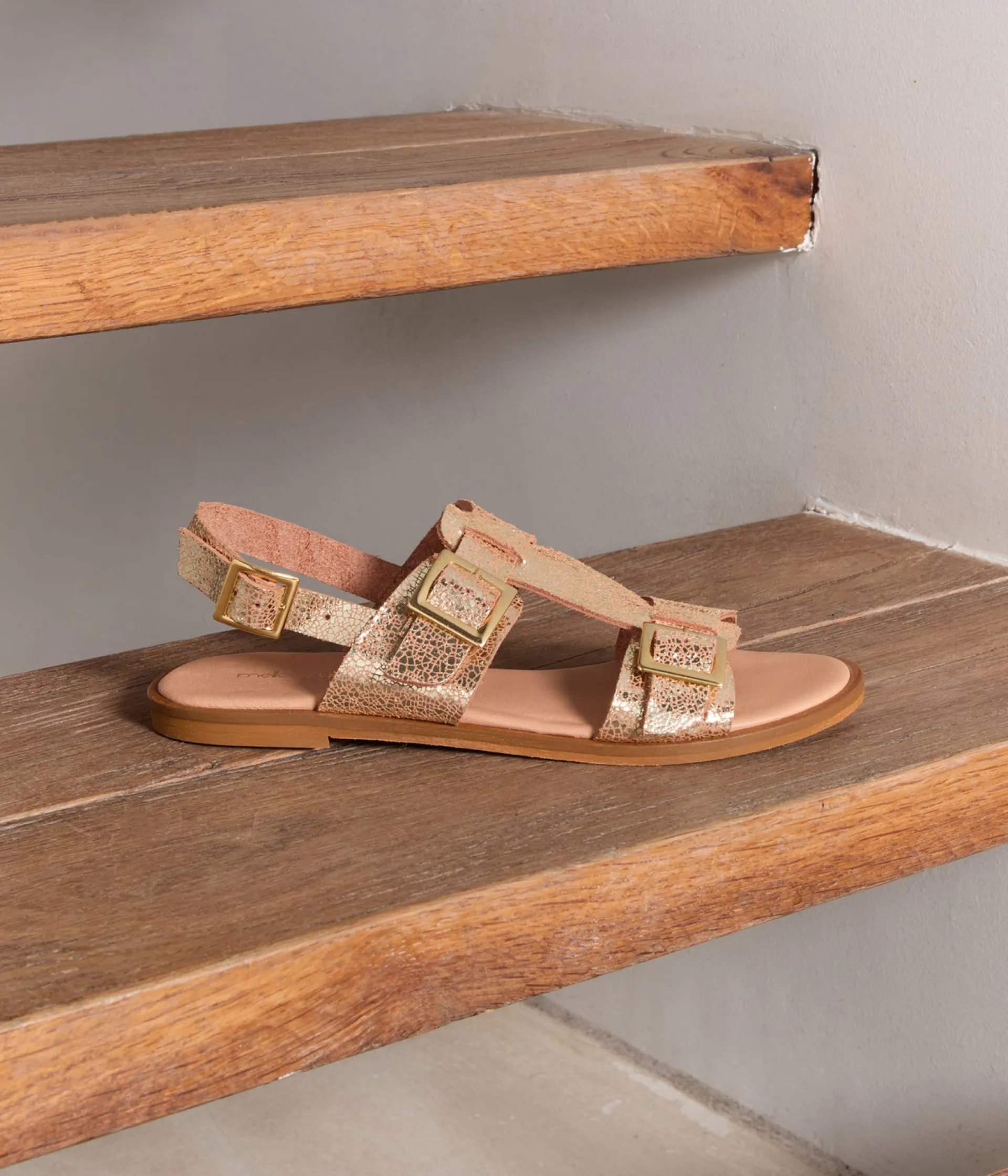 Femme Mellow Yellow Sandales-Sandales plates platine Nikki