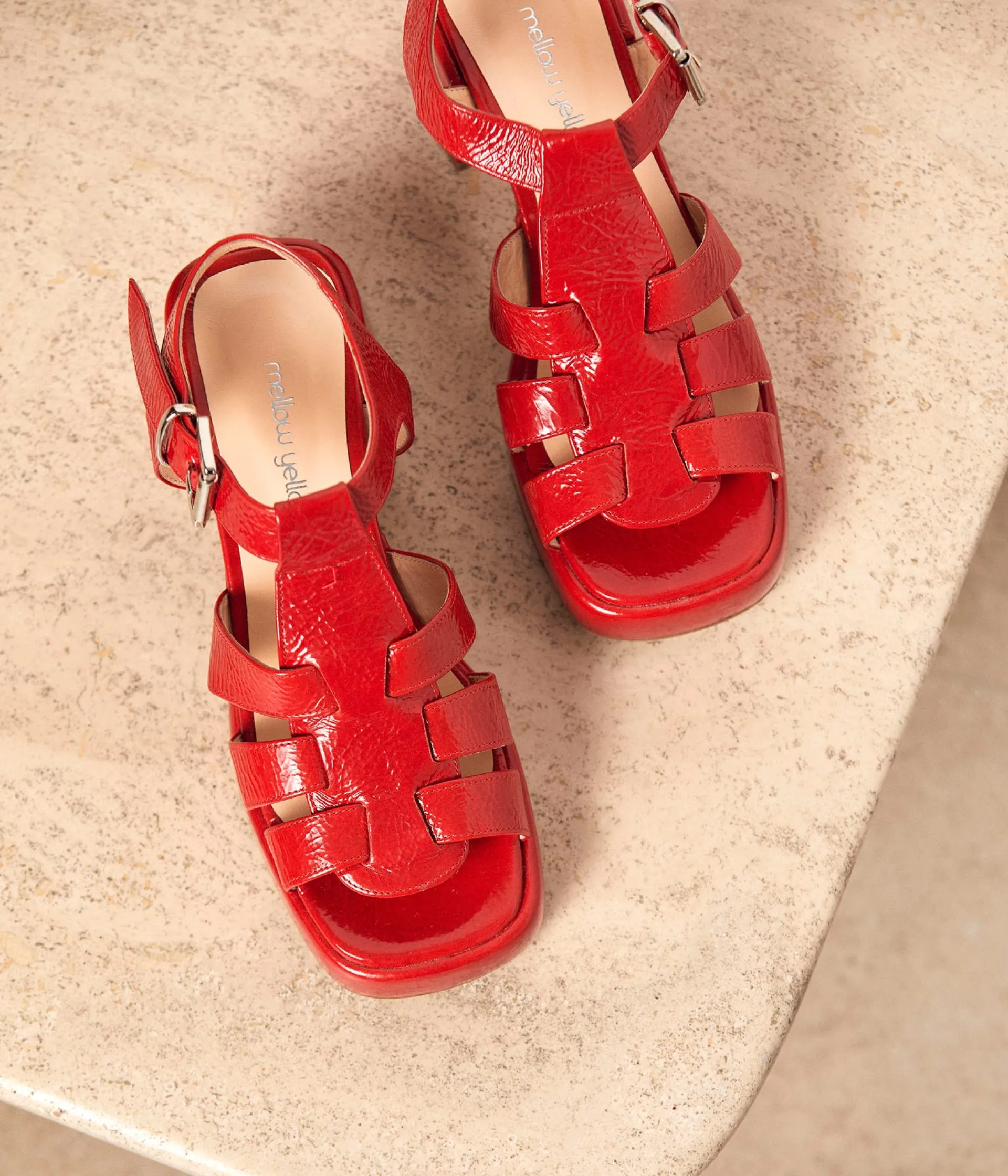 Femme Mellow Yellow Sandales-Sandales rouges vernies Eden